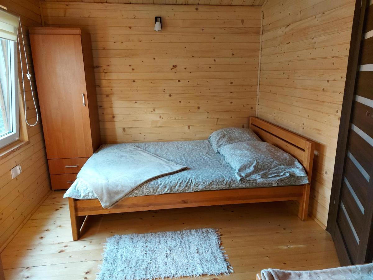 Domki , Pokoje Goscinne Ustronie Zwierzyniec Eksteriør billede